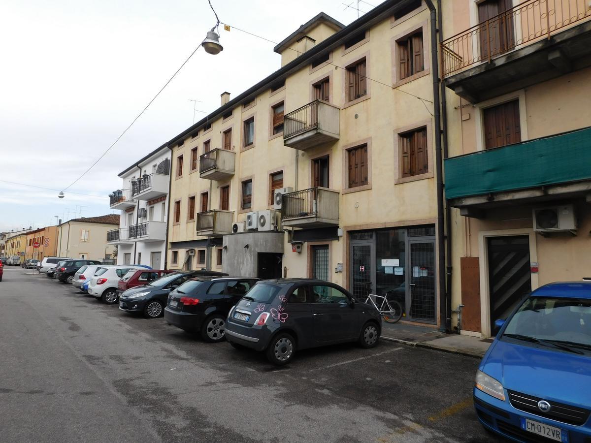 Aparthotel Residenza Meeting Werona Zewnętrze zdjęcie