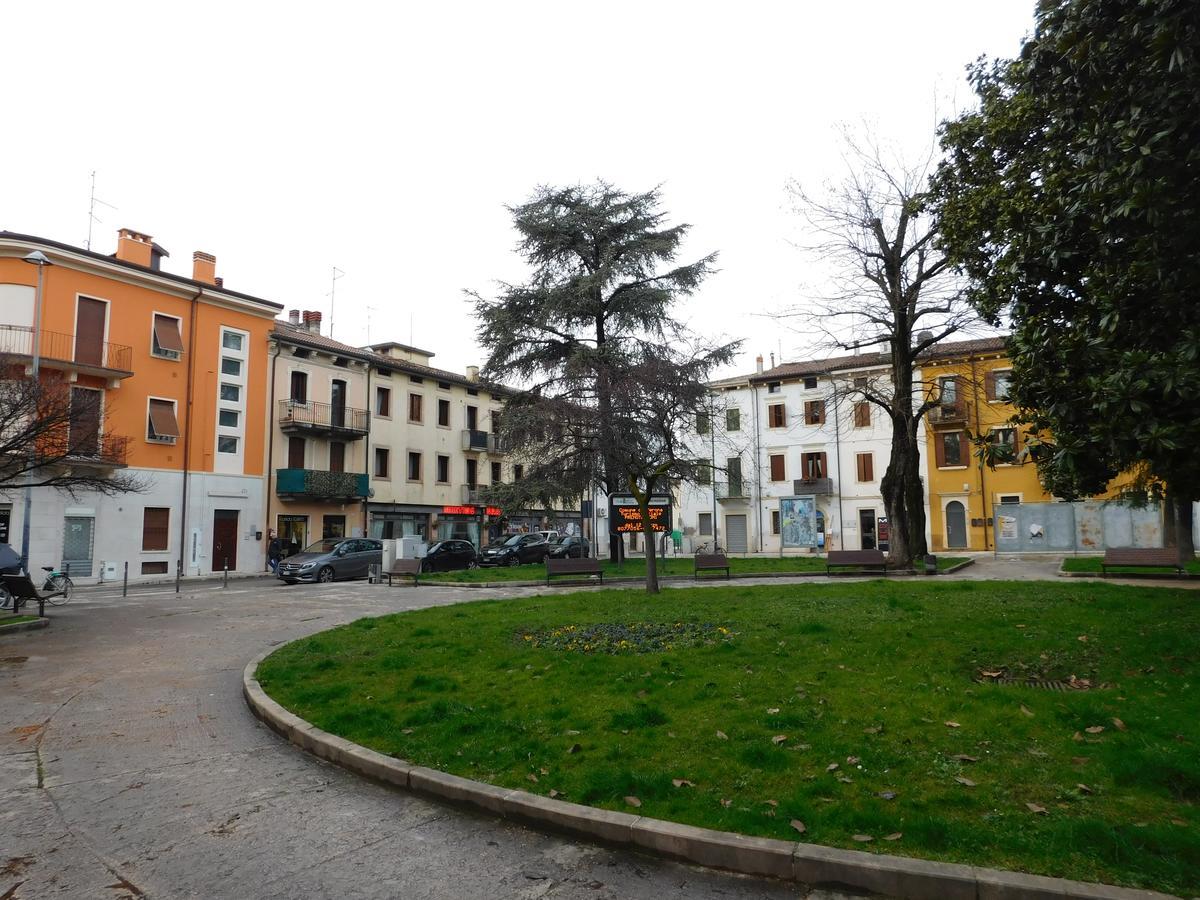 Aparthotel Residenza Meeting Werona Zewnętrze zdjęcie