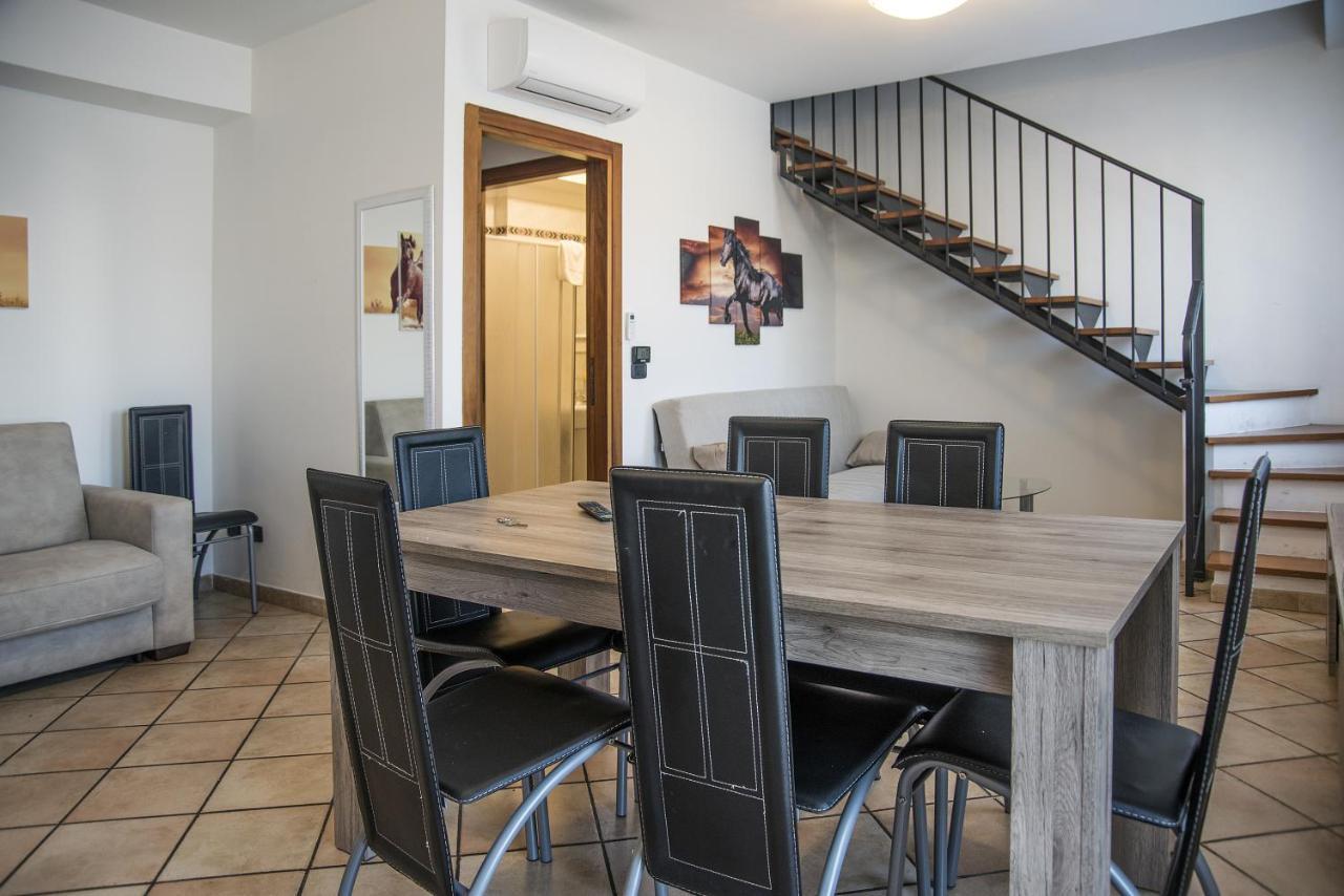 Aparthotel Residenza Meeting Werona Zewnętrze zdjęcie